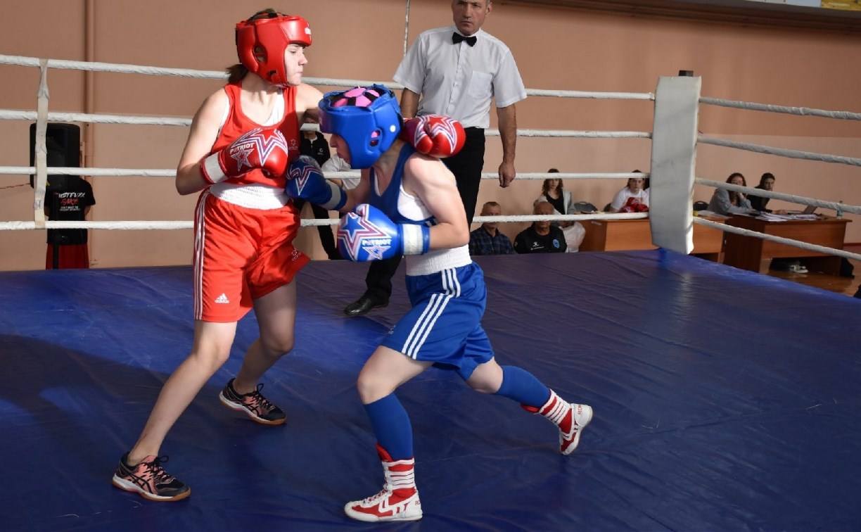 На Сахалине определили победителей межрегионального турнира по боксу