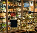 Кассир супермаркета в Южно-Сахалинске забирала себе деньги покупателей