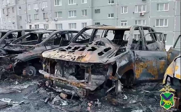 Во Владивостоке раскрыли заказной поджог автостоянки: кого задержали