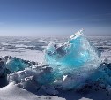 Безопасный для рыбалки участок льда в заливе Мордвинова стал меньше