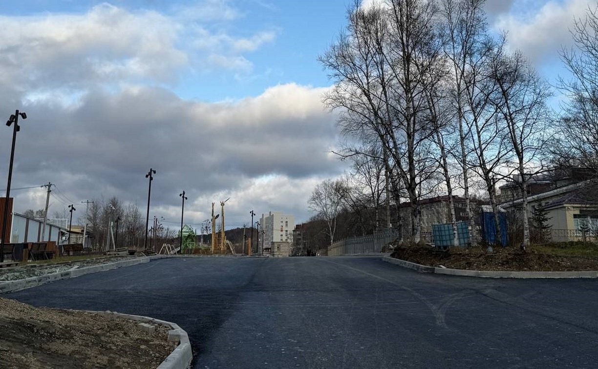 Улицу Овражную преображают в Корсакове