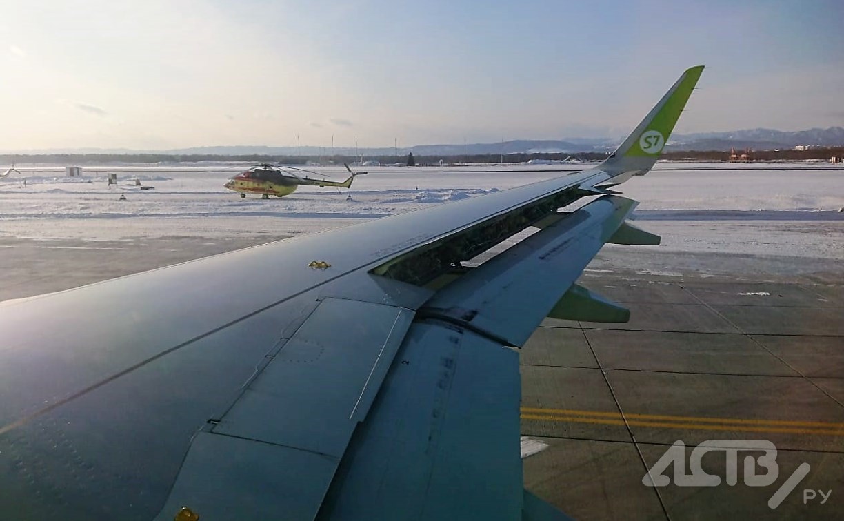 Утро после метели: девять рейсов задержаны в аэропорту Южно-Сахалинска