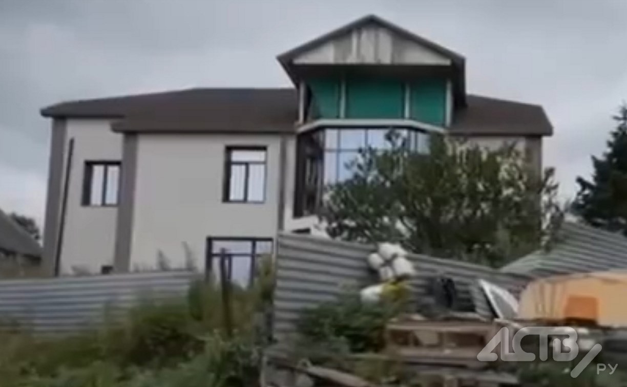 "Архив внезапно затопило": еще одна сахалинка сообщает о махинациях с землей при Ивашове