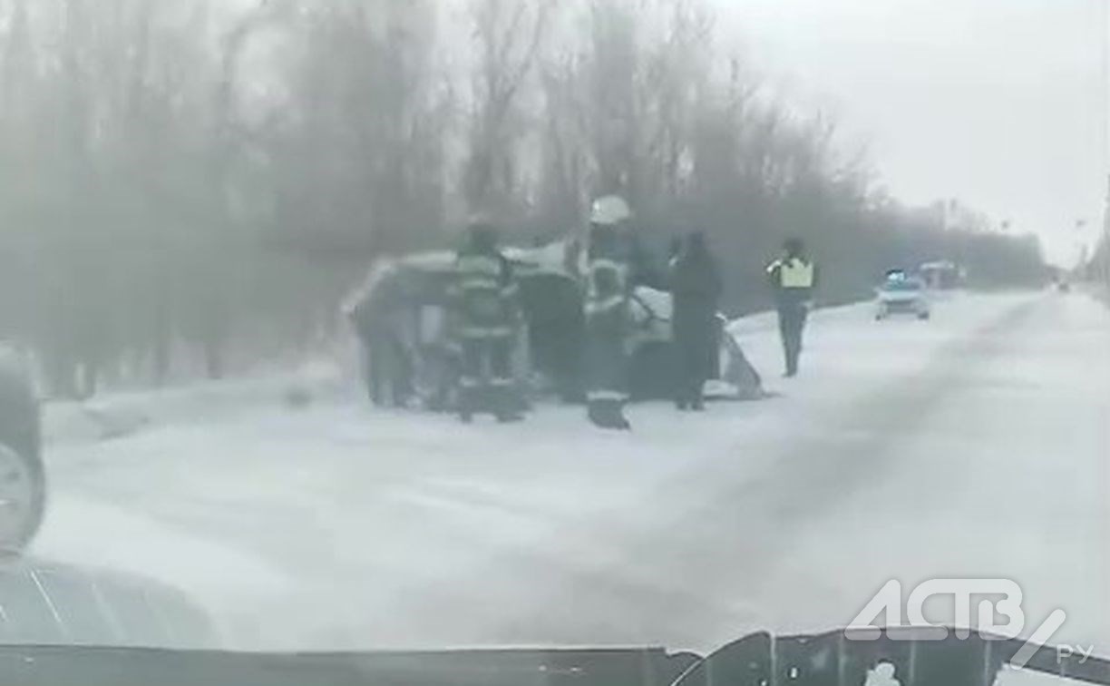 Автомобиль раскурочило в результате серьёзного ДТП на трассе в Смирныховском районе