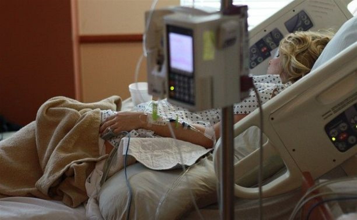Количество заболевших COVID-19 на Сахалине выросло на треть за сутки