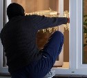 Судимый сахалинец залез в окно отеля в областном центре и обворовал постояльцев 