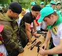Бойцы сахалинского ОМОНа посетили «Юный железнодорожник»