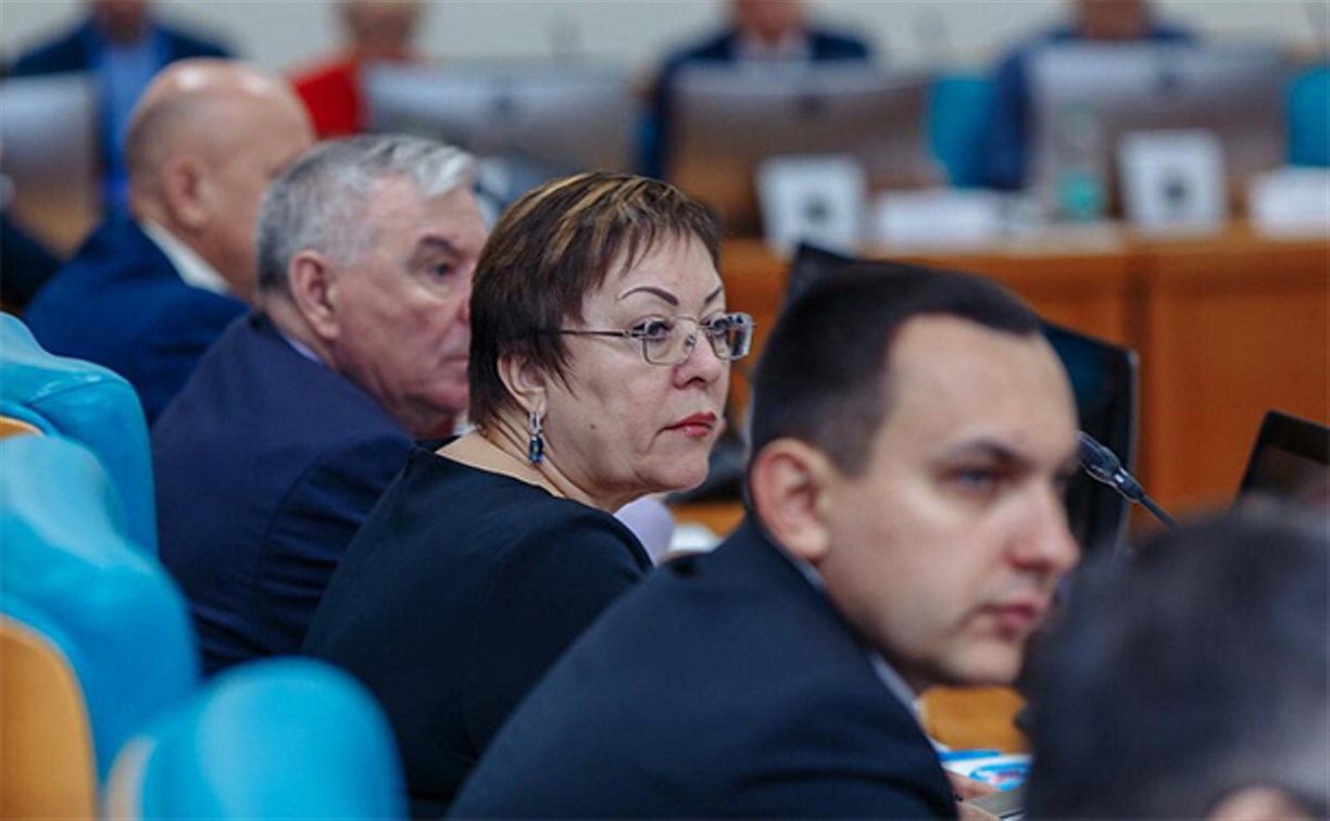 На Сахалине депутаты попросили коллег из Москвы уточнить, кто должен платить за сельских старост