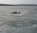 Соцсети: снегоход ушёл под воду на озере Тунайча