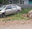 На Сахалине 16-летний водитель без прав влетел в бетонное кольцо и получил травмы