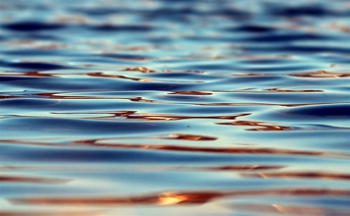 Мужчина утонул в озере на юге Сахалина