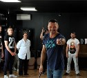Тренинги для сахалинских актеров проводит известный актер и режиссер