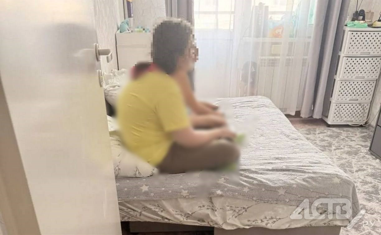 "Жестокость и оскорбления": дело о 12-летней сахалинке, над которой издевалась мать, отправили в суд