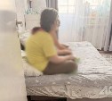 "Жестокость и оскорбления": дело о 12-летней сахалинке, над которой издевалась мать, отправили в суд