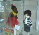 Дети из «Преодоления» удивили гостей выставки куклами Пугачевой и Галкина