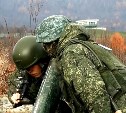 Мобилизованные артиллеристы на сахалинском полигоне уничтожили условного противника из миномётов
