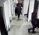 Подозреваемых в краже вещей из магазина "Остин" ищут в Южно-Сахалинске