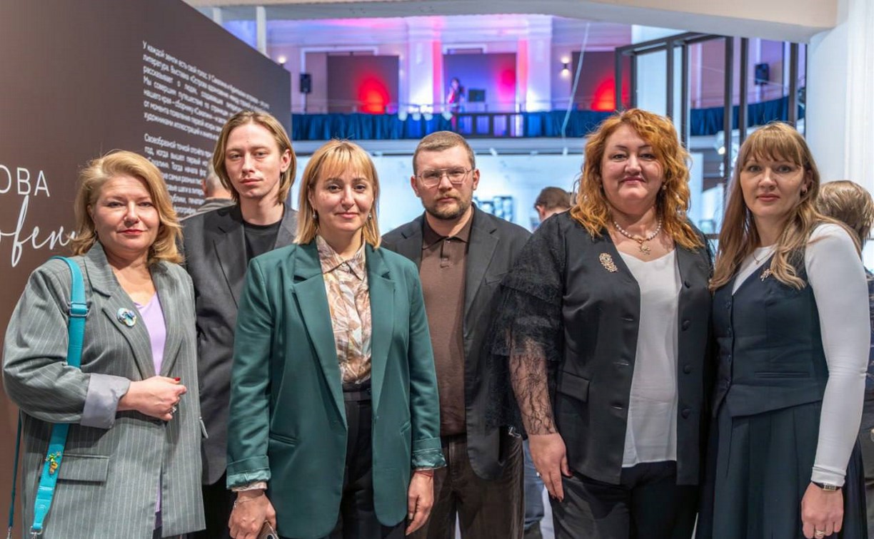 Поэзия, музыка и дуэль: в "Поющем музее" прошёл творческий вечер