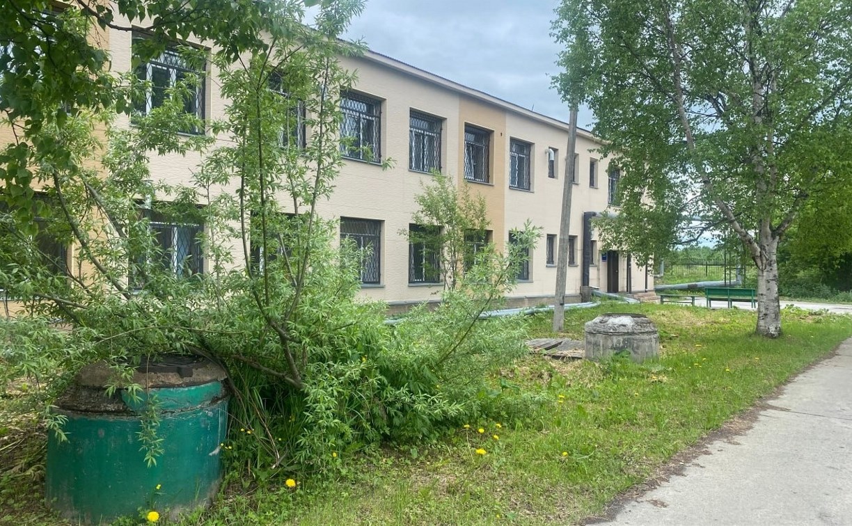 Особо опасный пациент психбольницы забил до смерти соседа по палате на Сахалине: завотделения пошел под суд