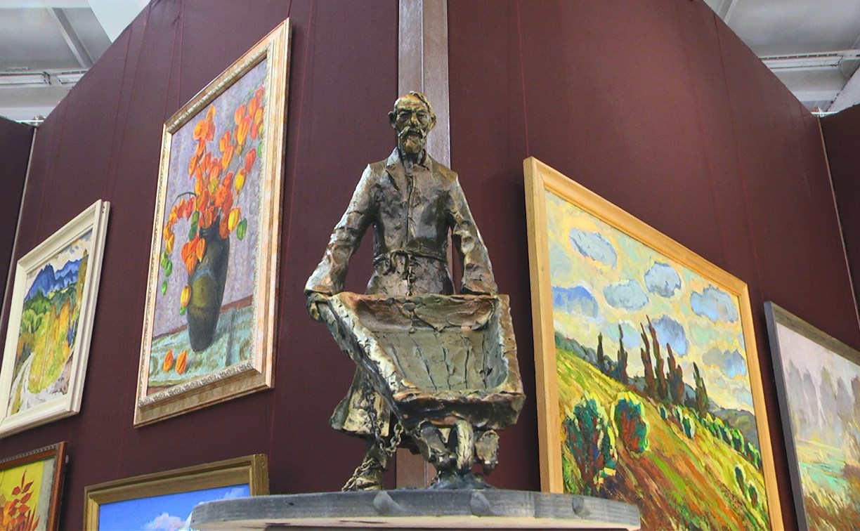 «Острова вдохновения» собрали работы сорока сахалинских художников