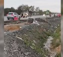 Жители южно-сахалинского ЖК "Горизонт" показали, как теперь выглядит их дорога на остановку