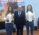 Шахтерские школьницы вернулись на Сахалин с медалями и кубками Всероссийского музыкального конкурса