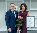 В Южно-Сахалинске поздравили лучших работников сферы бытового обслуживания