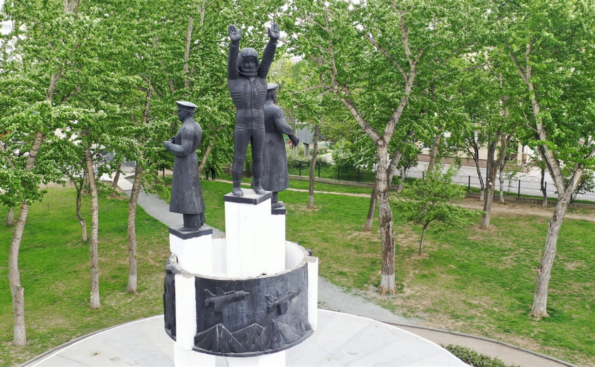 Сахалинские воины в зеленых фуражках отметили профессиональный праздник