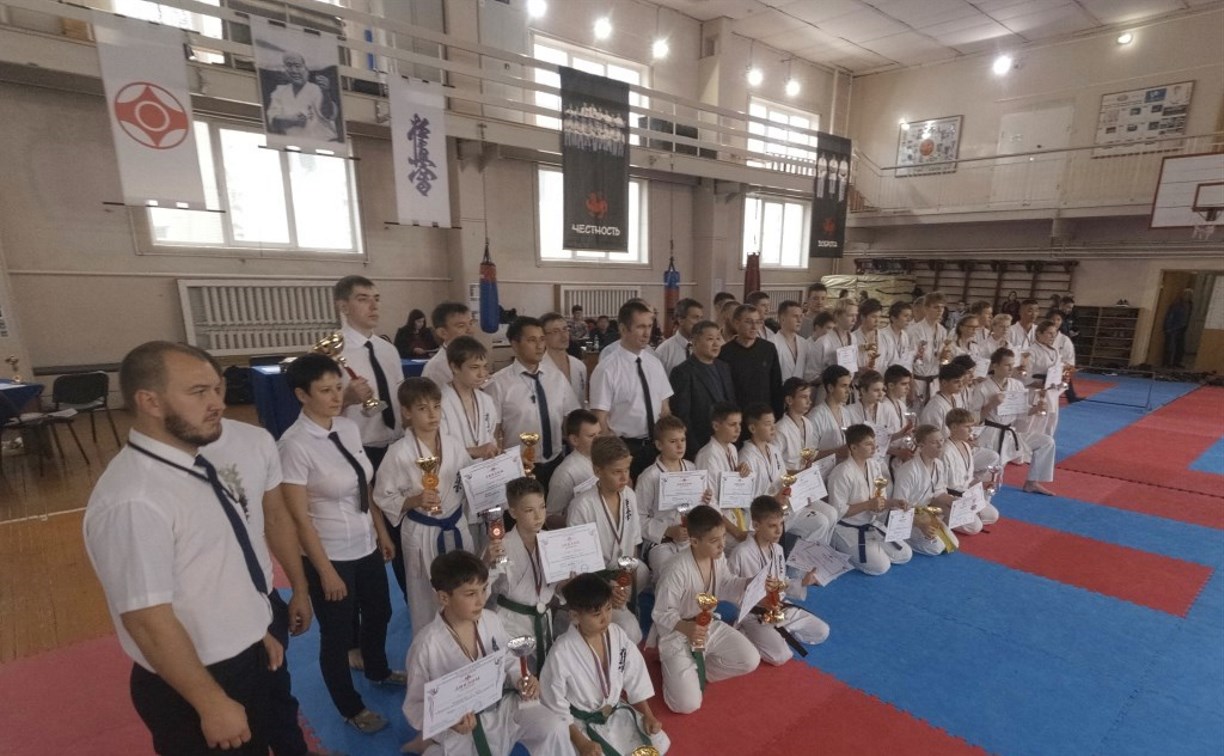 70 каратистов приняли участие в чемпионате Сахалинской области по киокусинкай