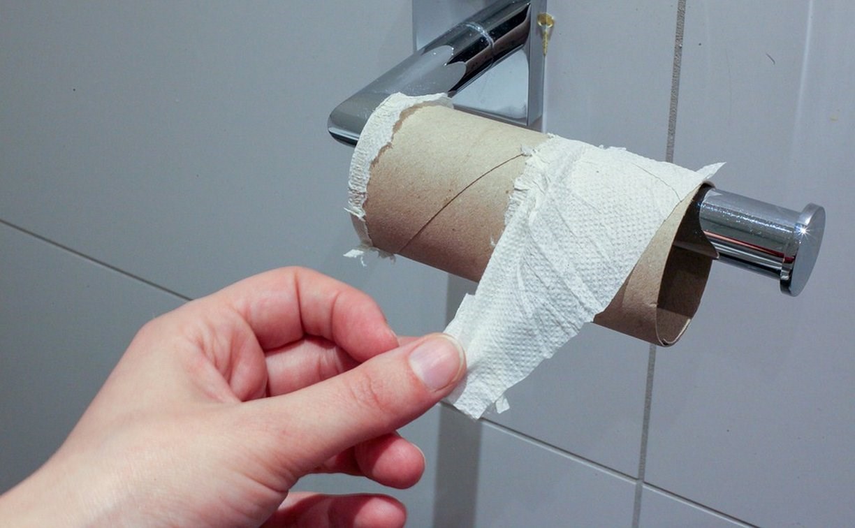 Эксперт предупредил о возможном дефиците иностранной туалетной бумаги
