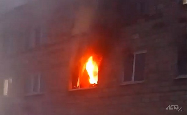 Мэр сахалинского города рассказал подробности пожара в Долинске