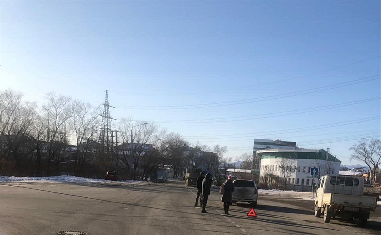 Очевидцев ДТП на Бумажной-Милицейской разыскивают в Южно-Сахалинске 