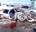Три человека получили серьезные травмы при ДТП в Южно-Сахалинске (ФОТО)