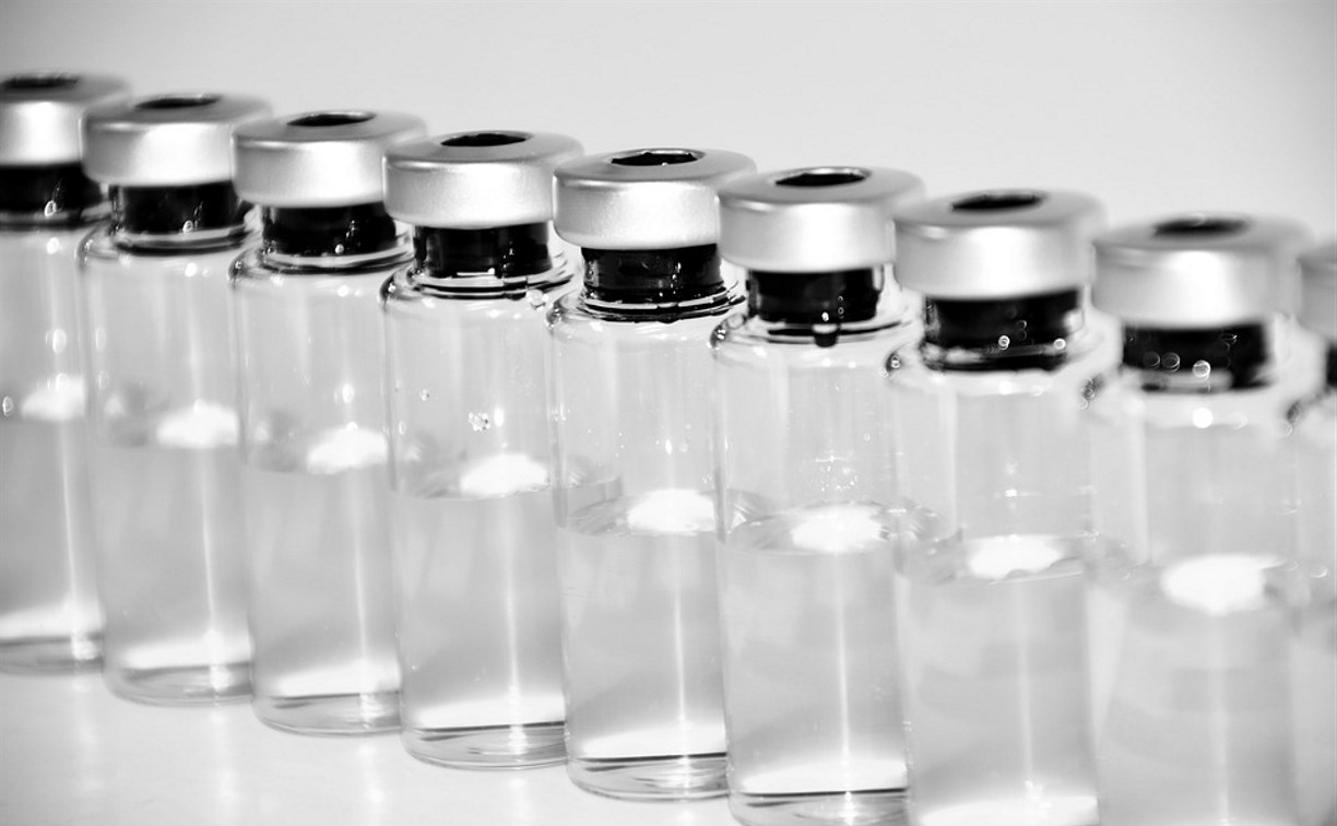 200 тысяч доз вакцин против гриппа доставят на Сахалин к началу учебного года