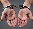 Напоил и воспользовался: посиделки двух мужчин в Макарове закончились неожиданностью