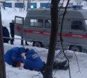 По факту падения человека с крыши дома в Александровске-Сахалинском прокуратура проведет проверку