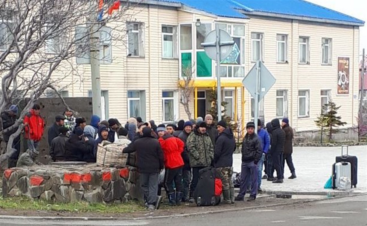 Иностранные работники компании на Парамушире устроили забастовку