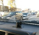 На пешеходном переходе в Южно-Сахалинске столкнулись три автомобиля