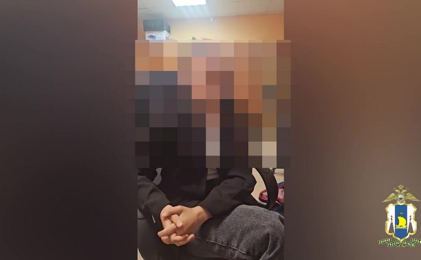 Мошенники заставили девушку из Башкирии приехать на Сахалин за "посылкой": ситуацию спасла мать