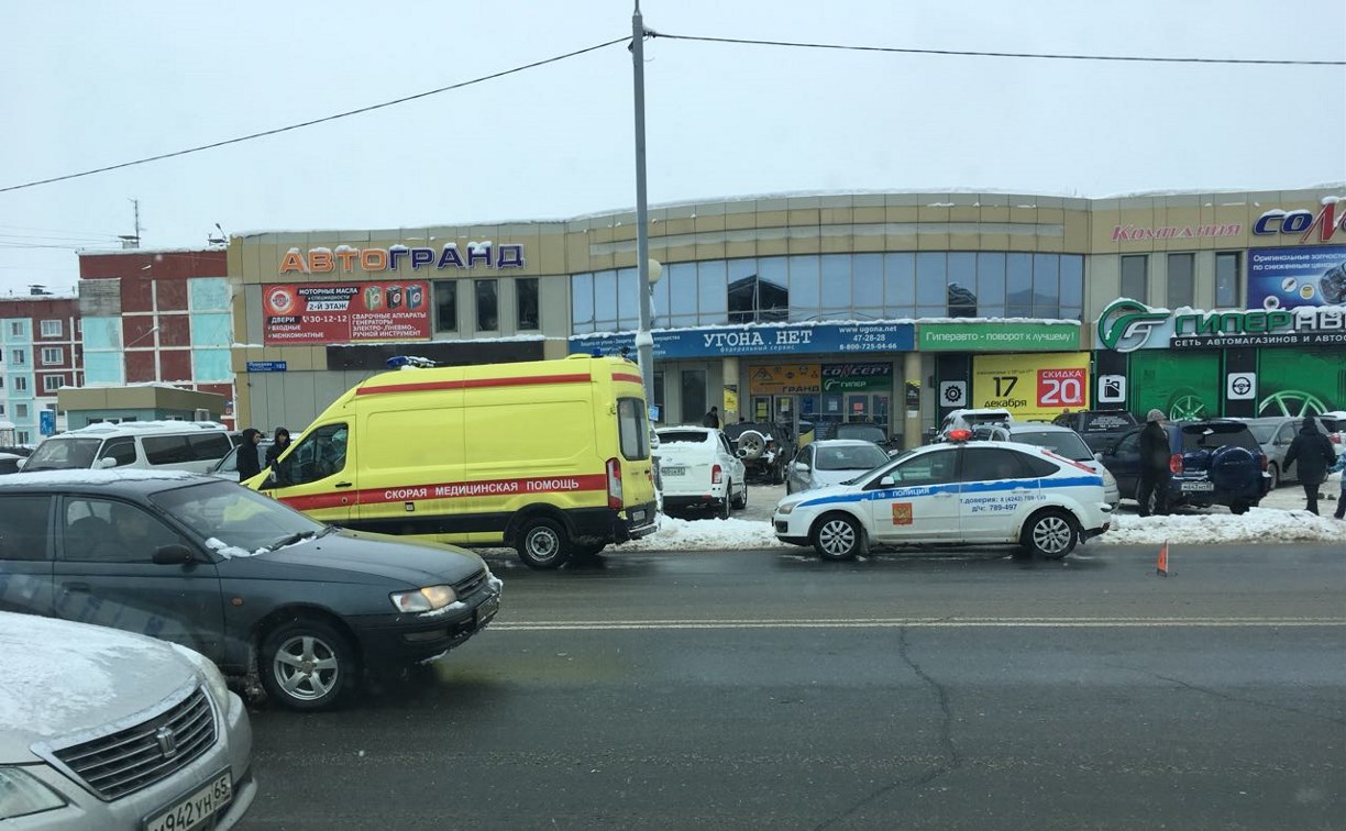 Иномарка сбила мужчину на пешеходном переходе в Южно-Сахалинске - Новости  Сахалинской области. Происшествия – Фотогалерея, фото 5 - astv.ru