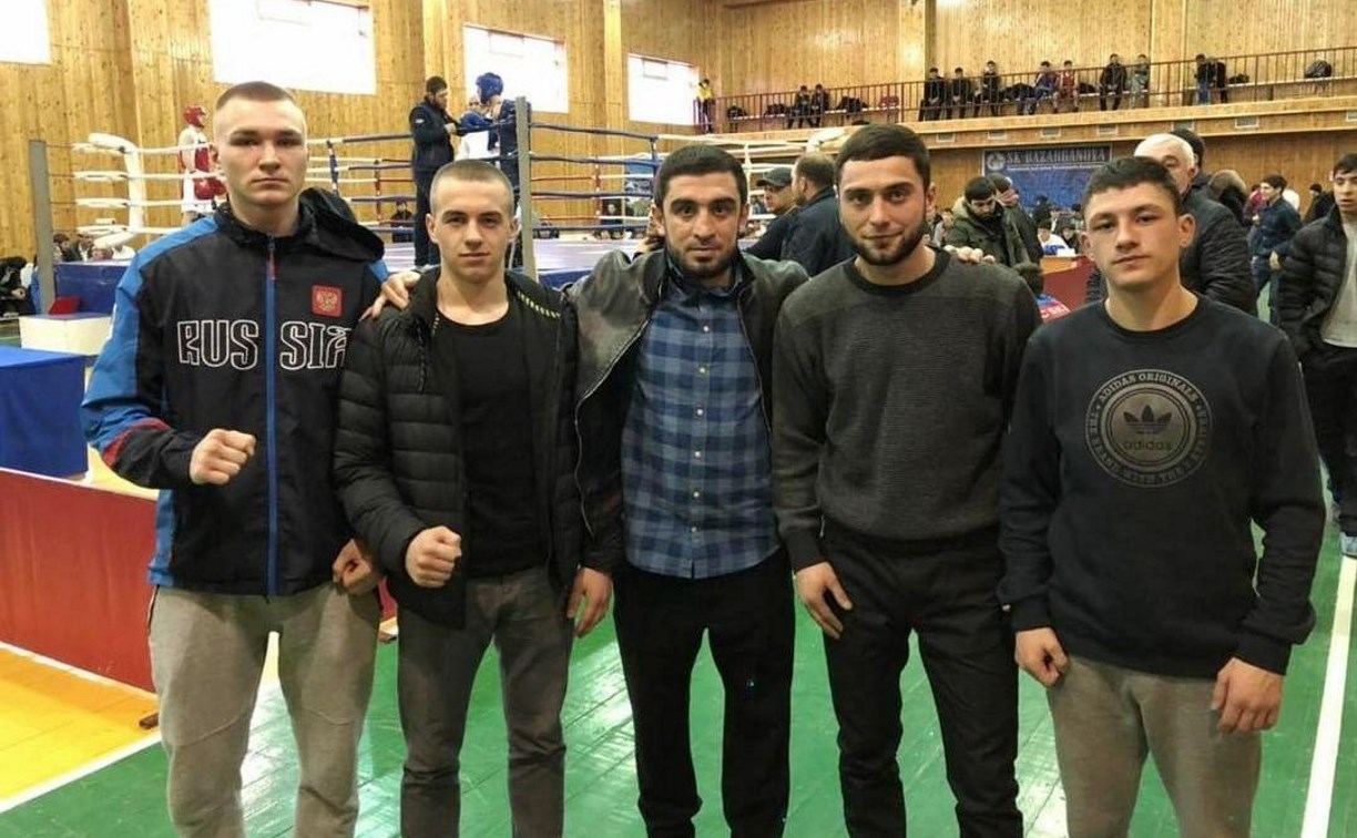 Команда сахалинских боксеров отправилась в Дагестан