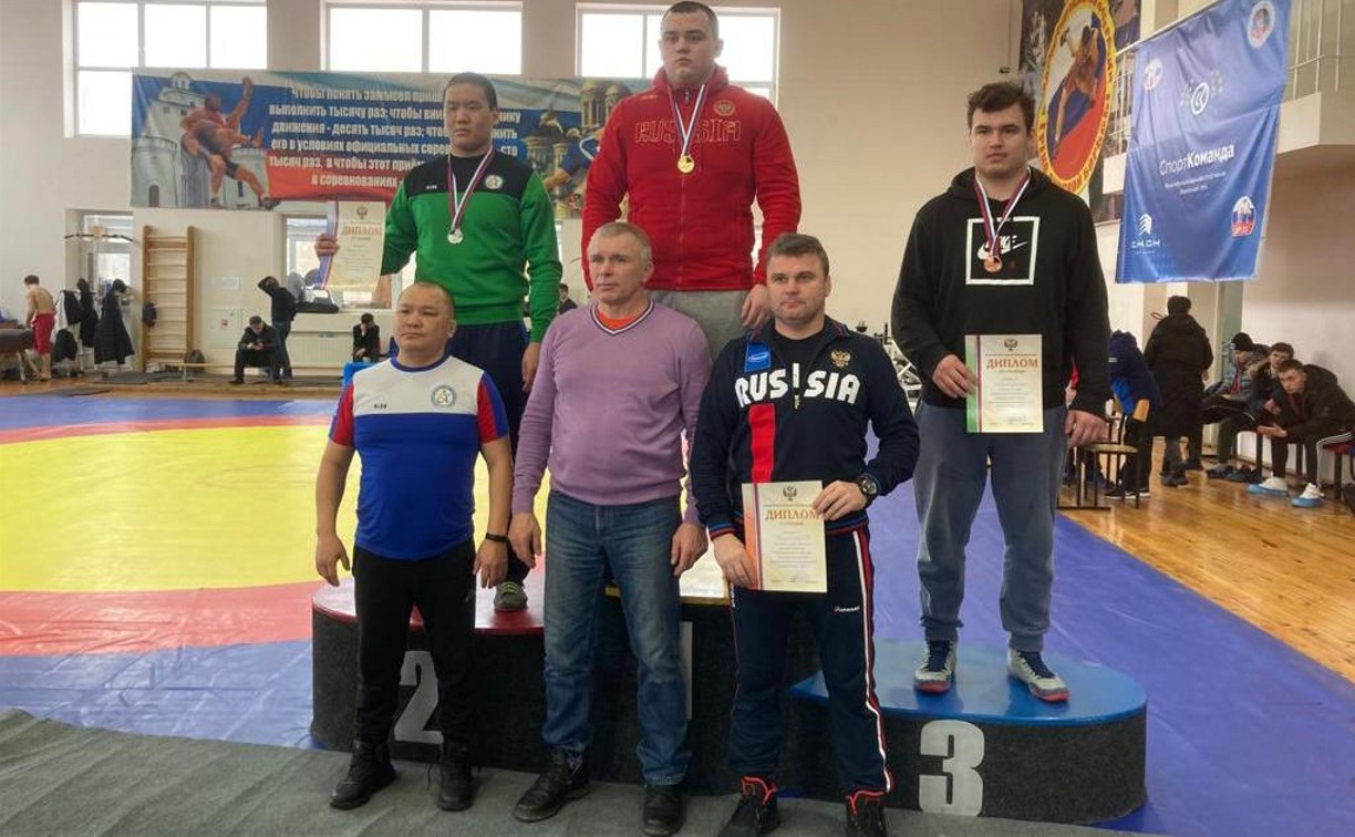 Сахалинский борец завоевал бронзу Первенства России по спорту глухих