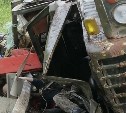 «Там спуски такие, что можно и прилечь»: на трассе в Сахалинской области перевернулся грузовик 