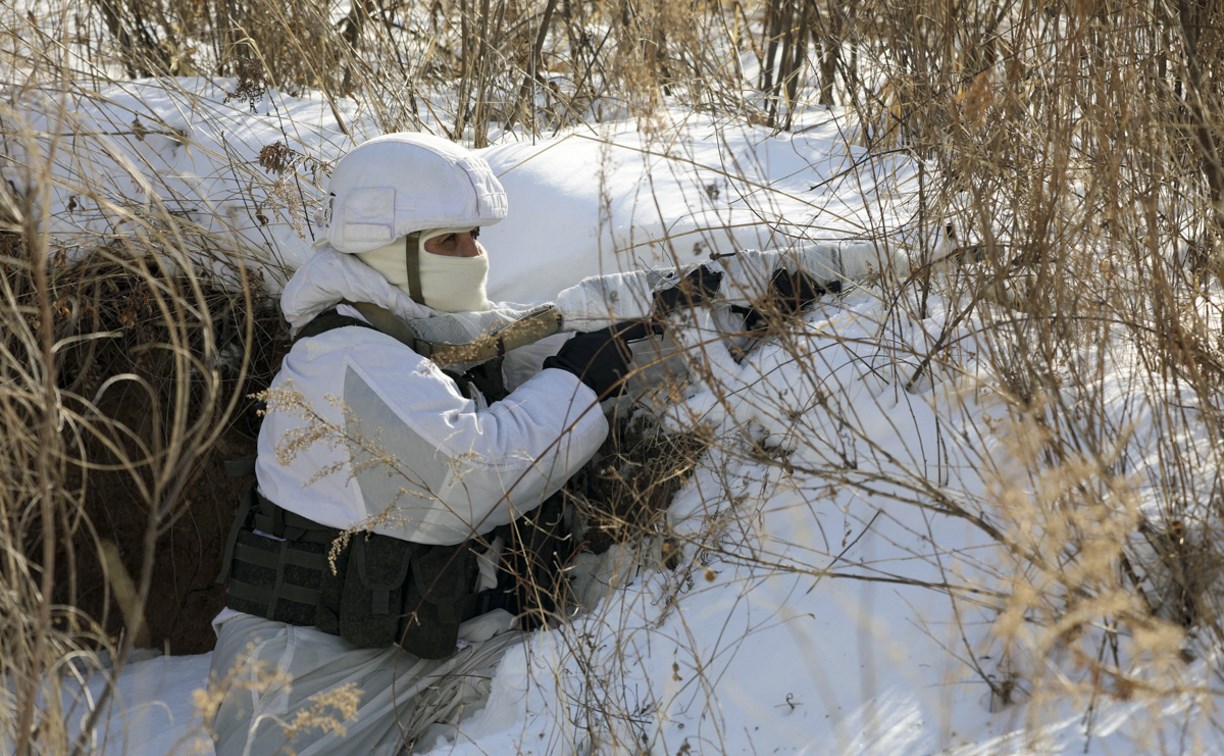 Больше 100 занятий и огневых тренировок ждут молодых военных на Сахалине