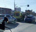 Микроавтобус сбил ребёнка на "зебре" в Южно-Сахалинске