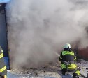 В Макарове загорелся гараж