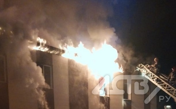На Сахалине в Тымовском ещё одно происшествие - горит дом