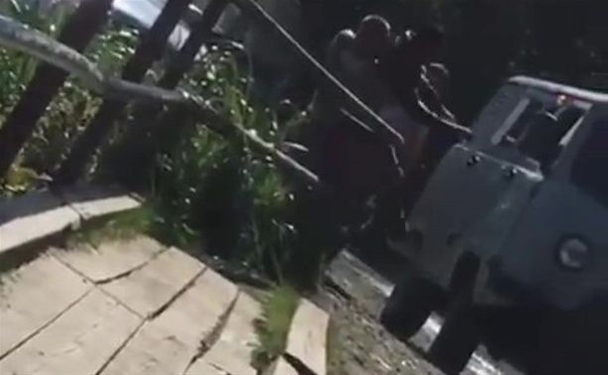 "Вы нормальные?": на Сахалине госинспекторов заподозрили в жестокой расправе над рыбаками