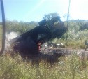 Третий день горит самосвал в Макаровском районе