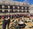 Во время операции "Нелегал" на стройке в Южно-Сахалинске поймали 10 нарушителей 